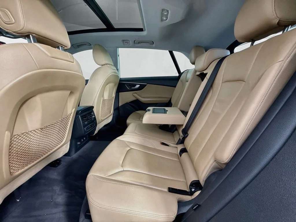 Used 2023 White Audi 55 Premium image 25
