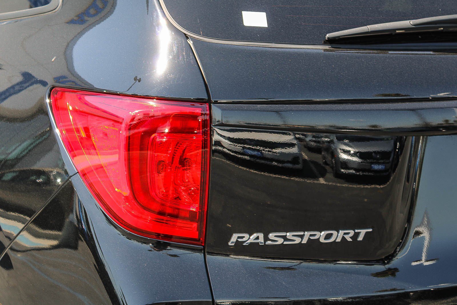 2025 Honda Passport EX-L - Photo 9