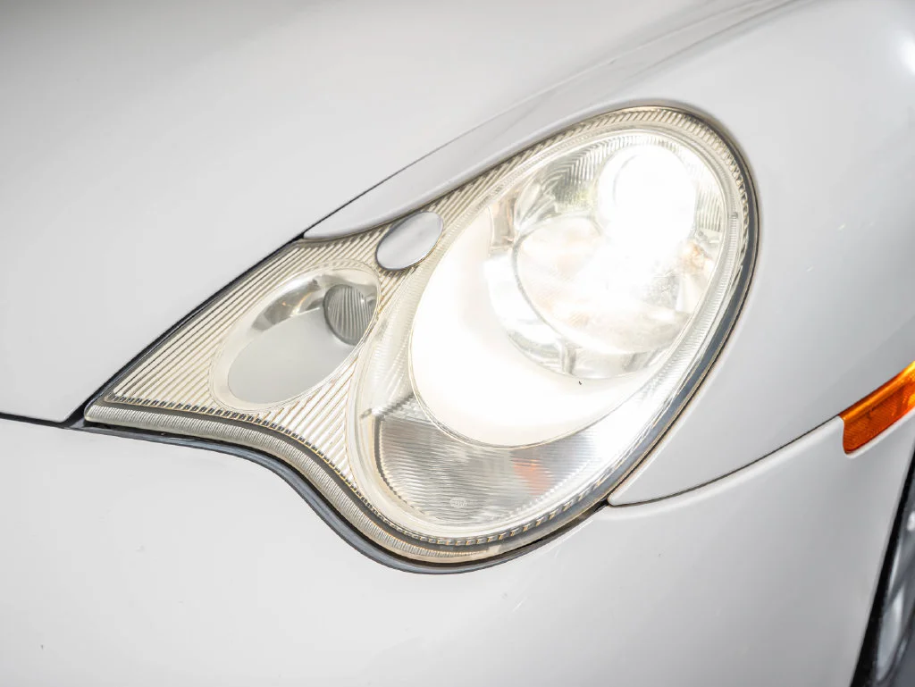 Used 2003 Carrara White Porsche Carrera image 16