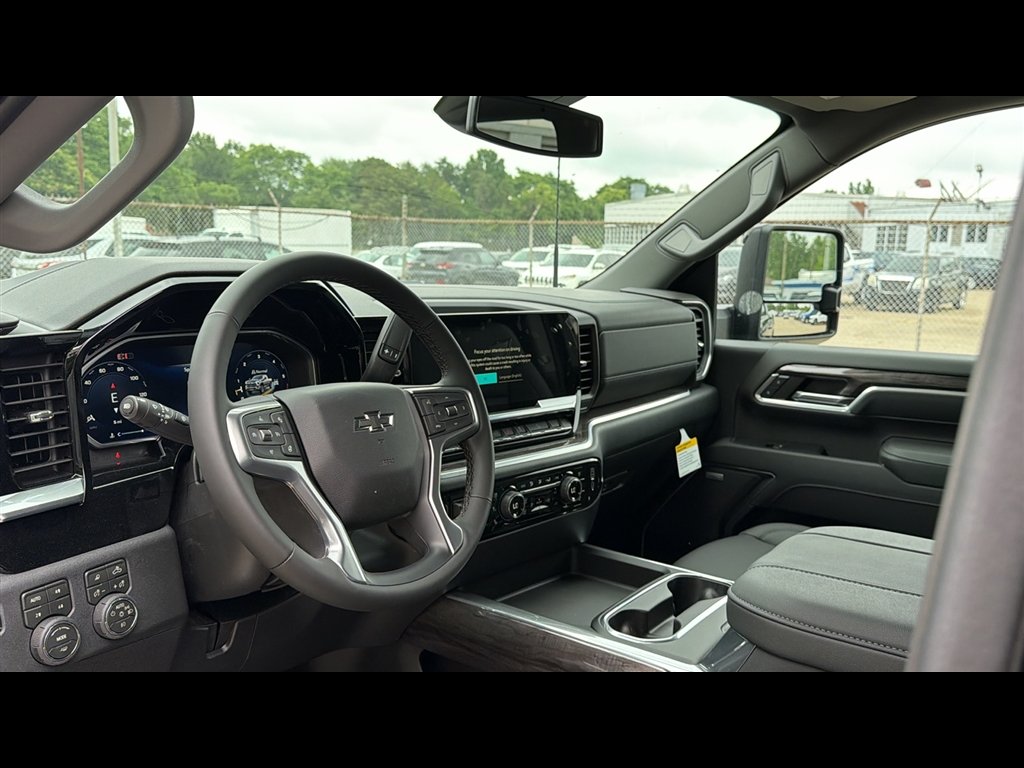 2026 Chevrolet Silverado 2500 HD LTZ - Photo 9