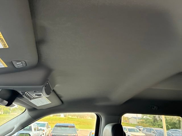 Used 2021 Black Ford XL image 12