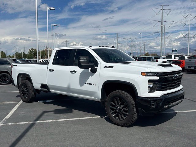 Certified Used 2025 Summit White Chevrolet Custom image 9