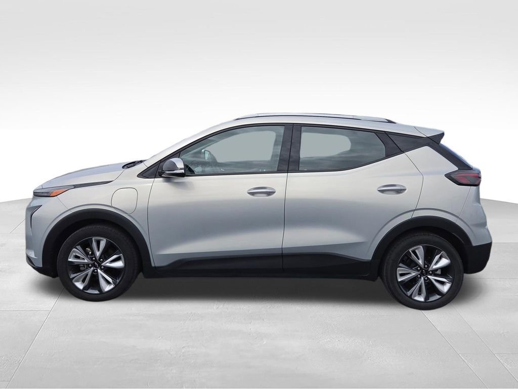 Used 2022 Chevrolet Bolt EUV LT with VIN 1G1FY6S00N4111515 for sale in Moses Lake, WA