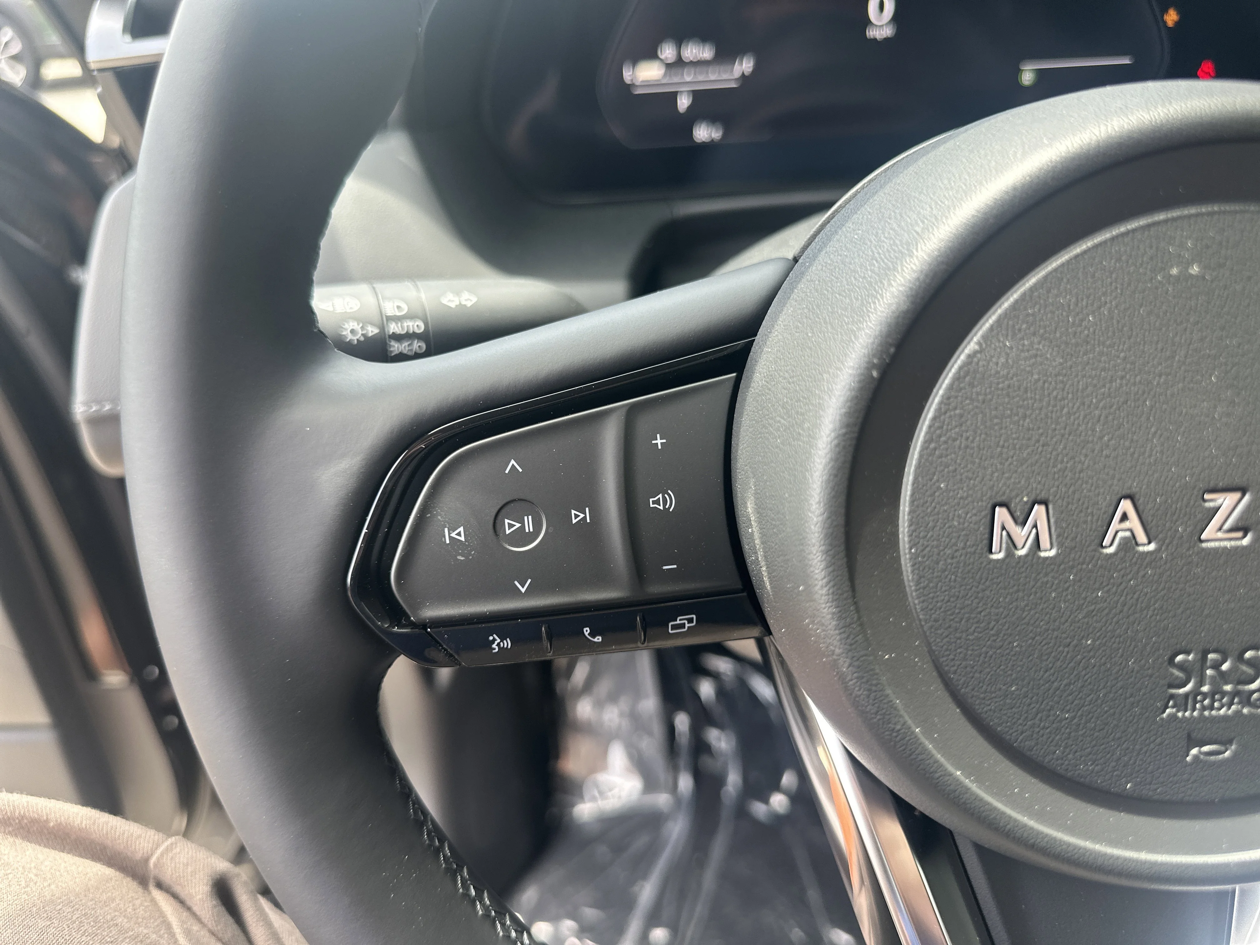 New 2026 Jet Black Mica Mazda 2.5 S Select AWD image 9