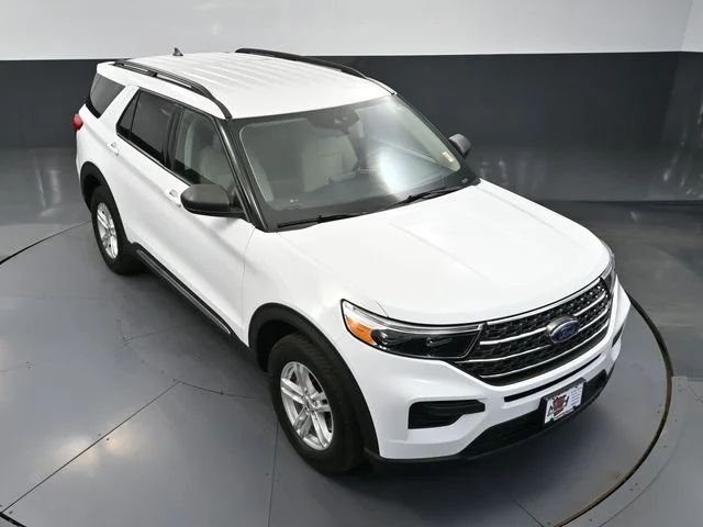Used 2022 White Ford XLT image 53