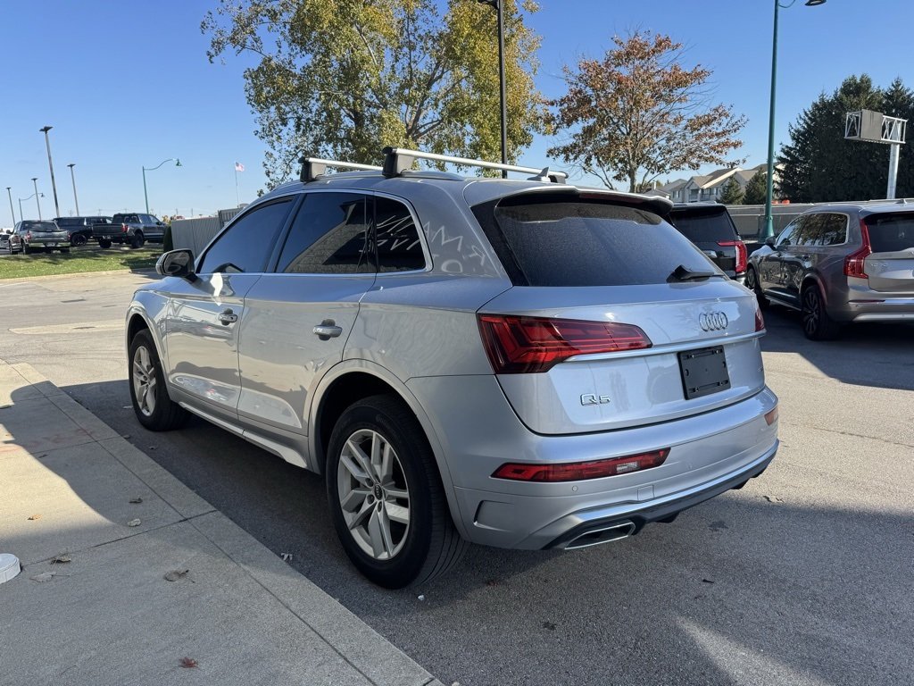 2022 Audi Q5 45 S line Premium photo 3