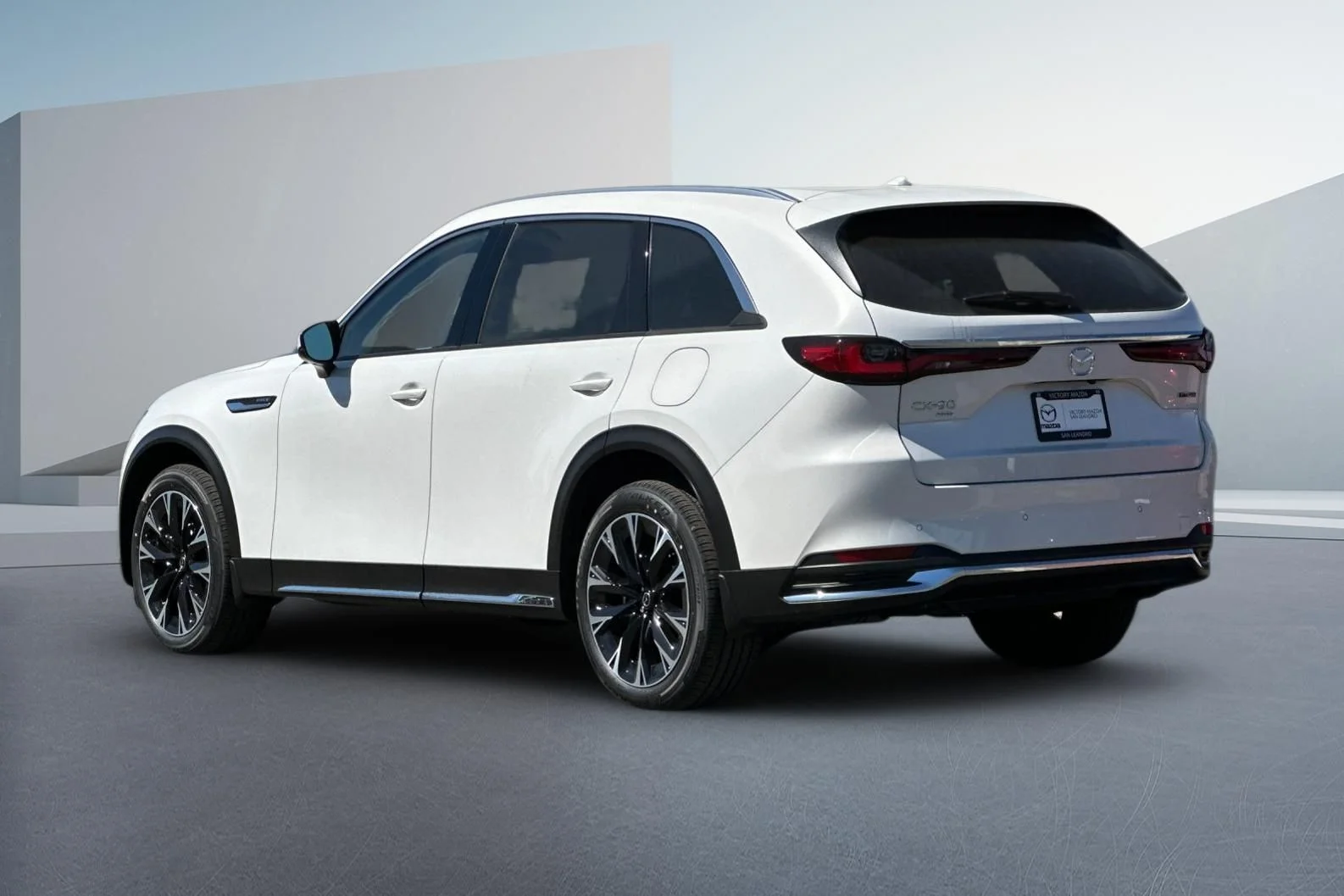 New 2026 Rhodium White Premium Mazda Premium Plus AWD image 5