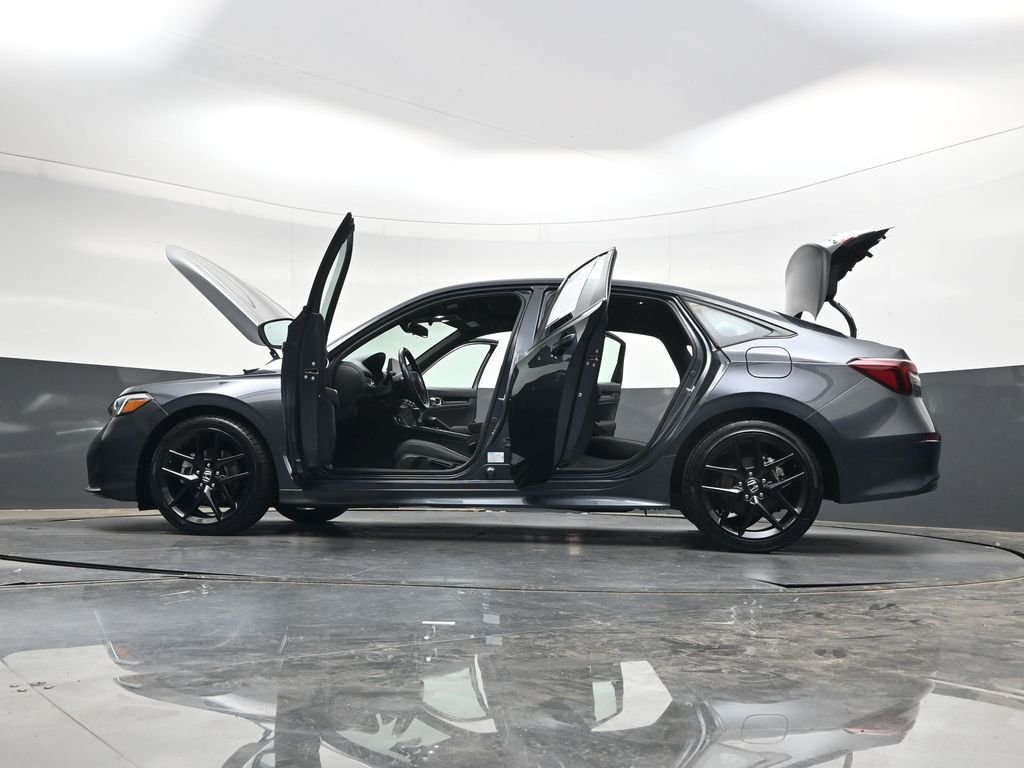 Used 2025  Honda Sport image 52