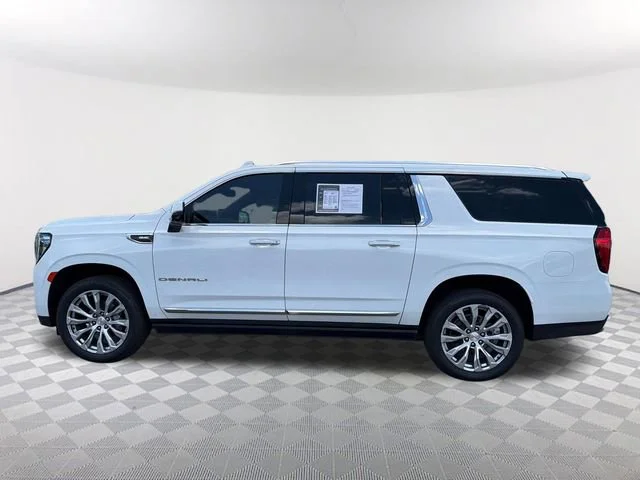 Used 2023 Summit White GMC Denali image 8