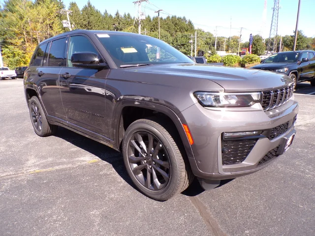 2026 Jeep Grand Cherokee Limited Reserve
