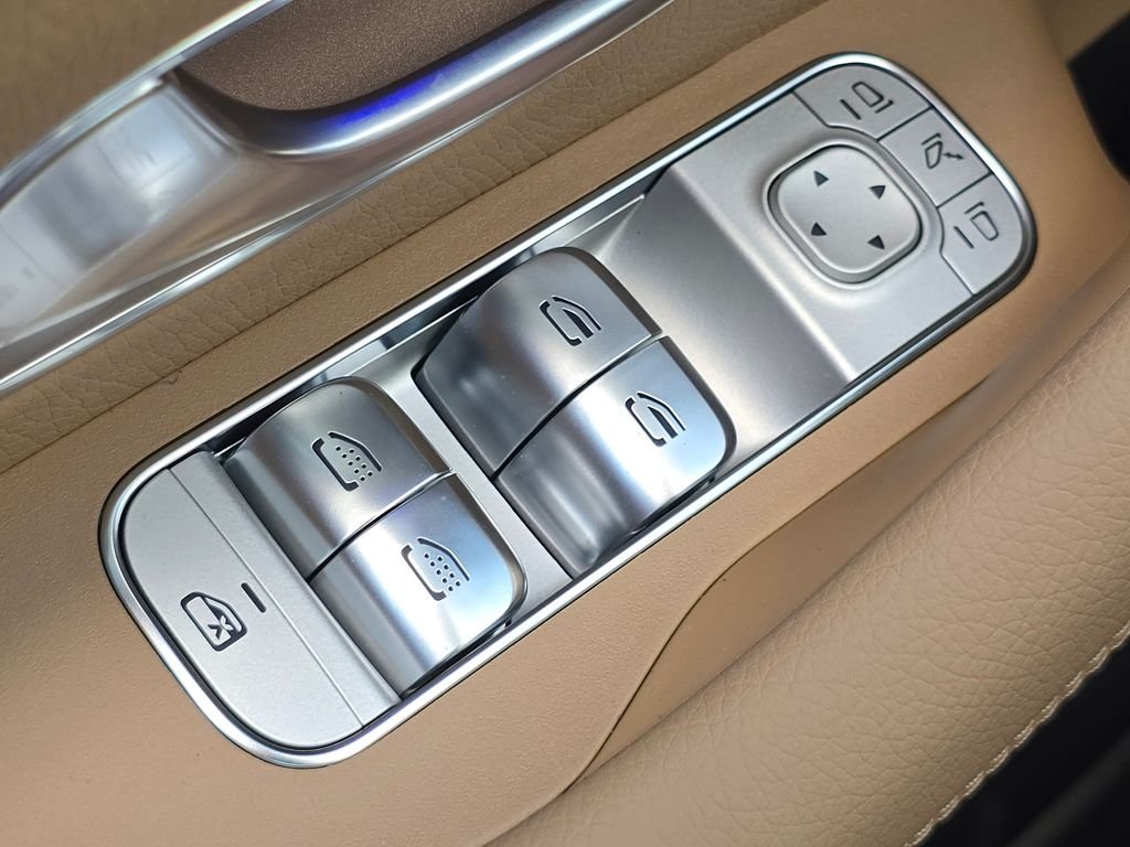 New 2026 MANUFAKTUR Alpine Grey Mercedes-Benz GLS 450 image 29