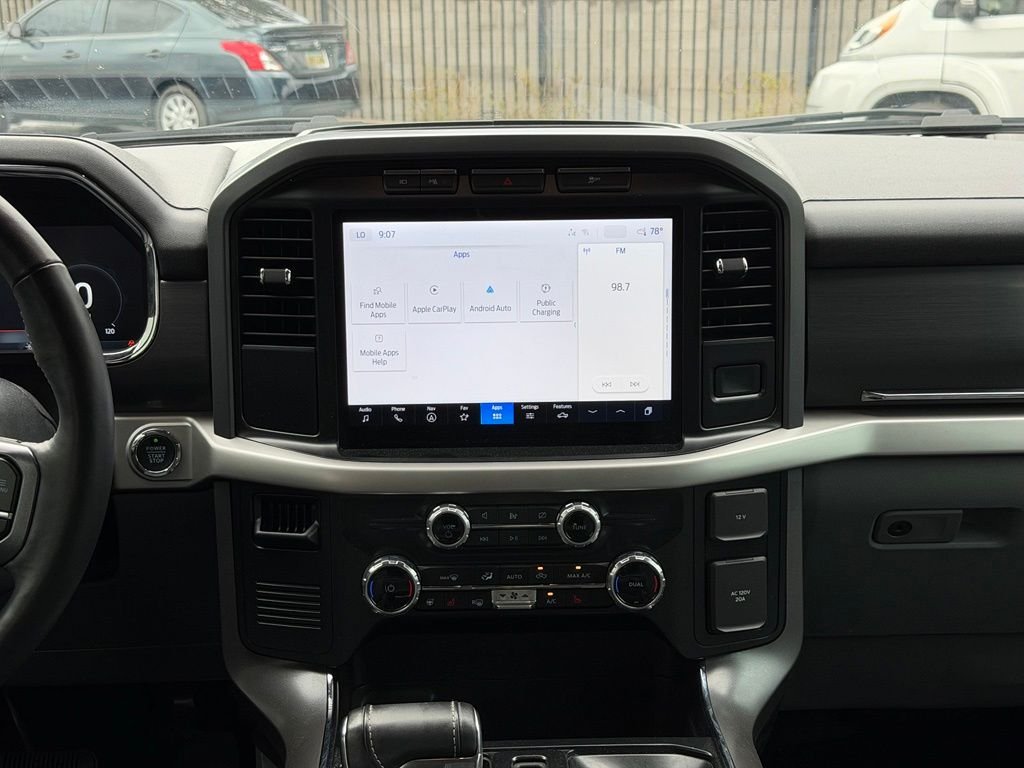 Used 2023 Silver Ford XLT image 13