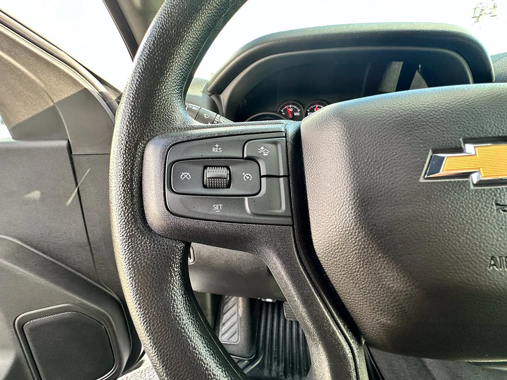 Used 2026 Summit White Chevrolet Custom image 28