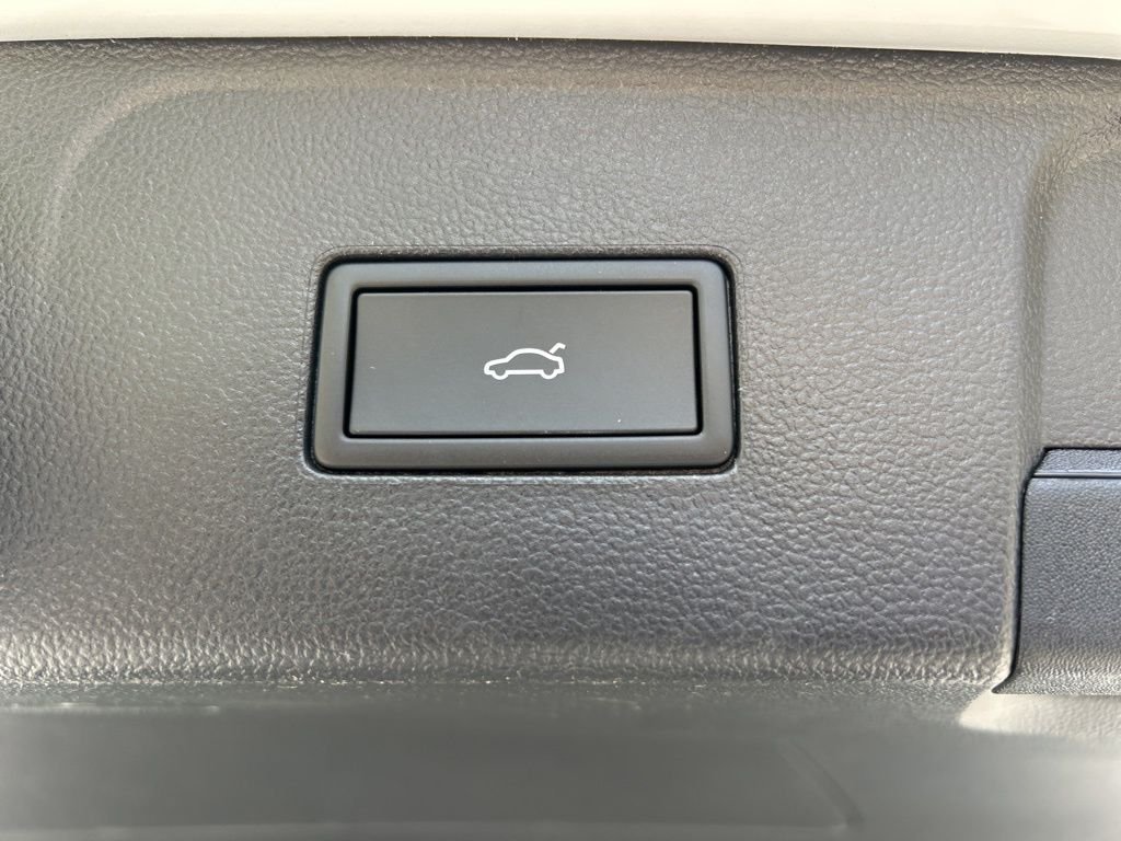 New 2026 White Volkswagen 2.0T SEL image 56