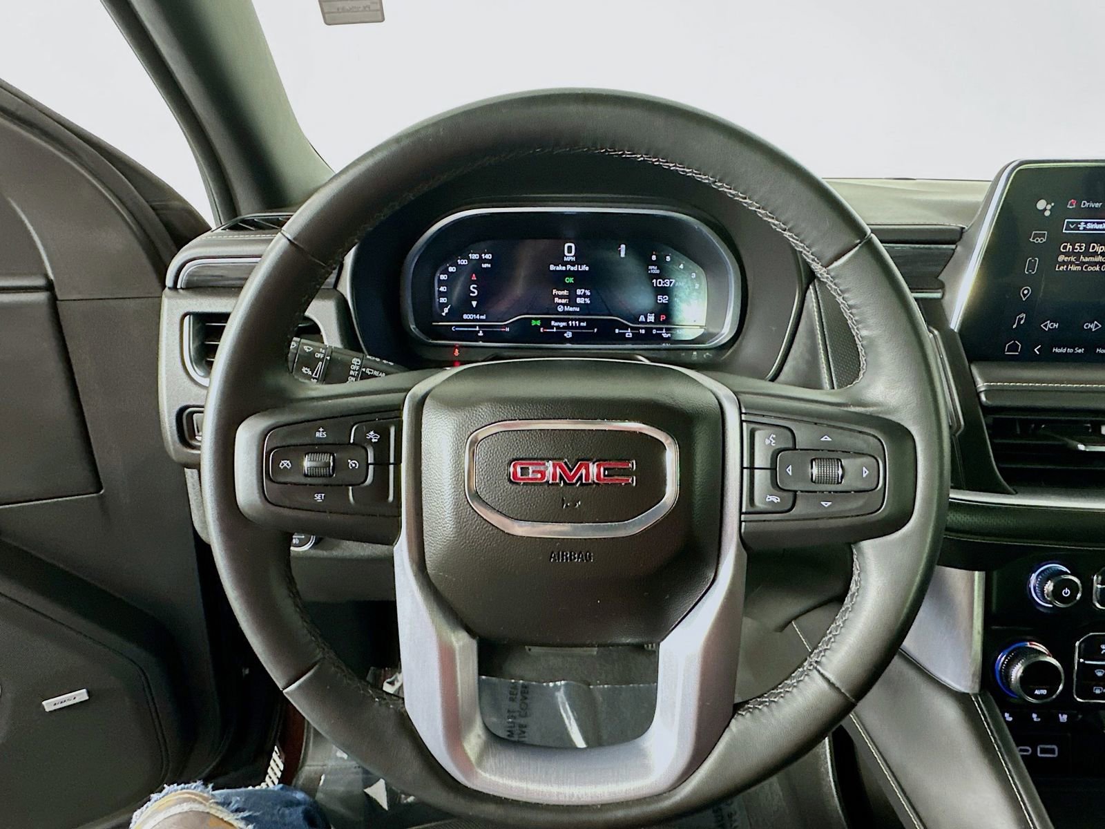 2023 GMC Yukon SLT - Photo 14