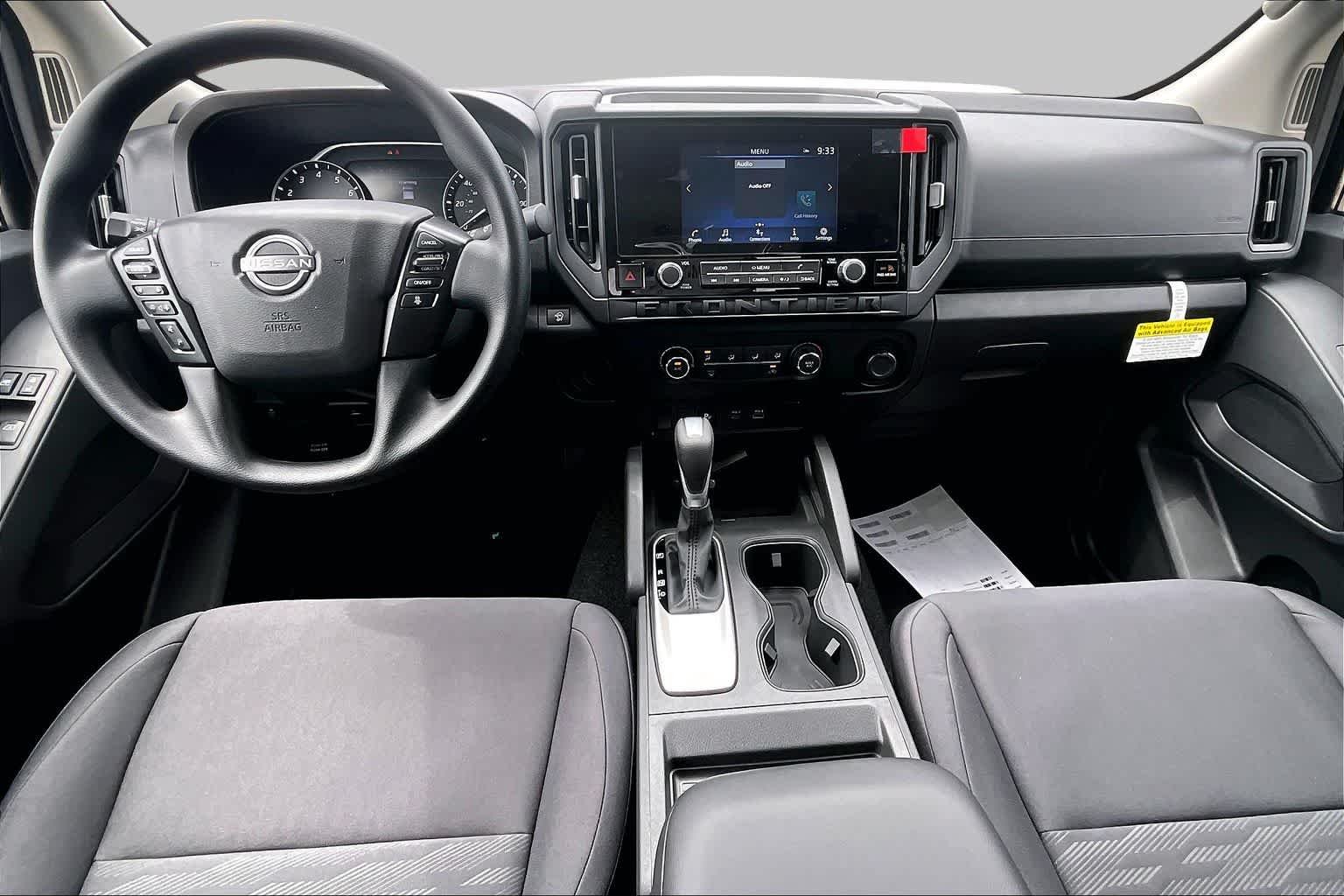 New 2026 Glacier White Nissan S image 5