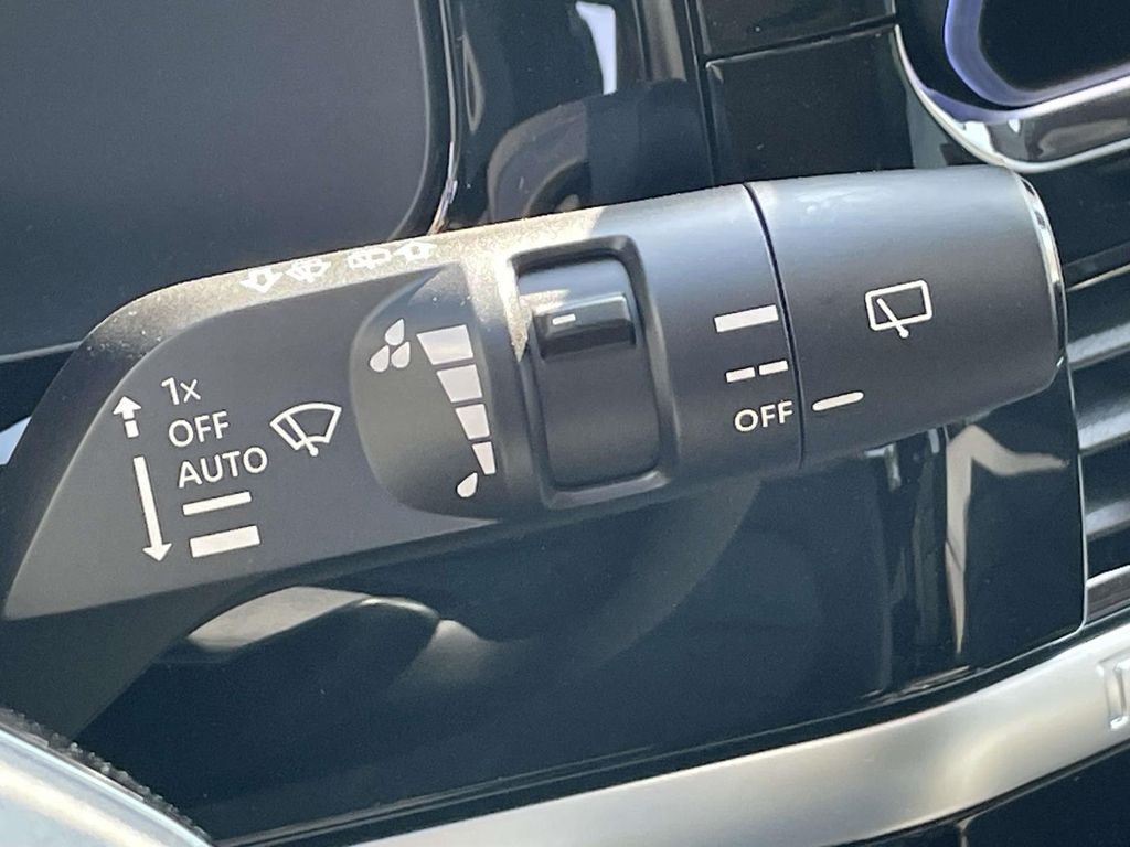 New 2026 Gun Metallic Nissan Platinum image 23