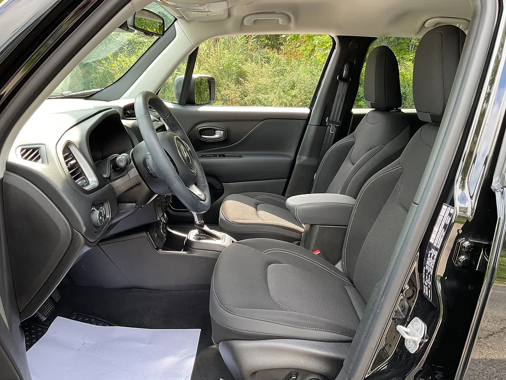 Photo 8