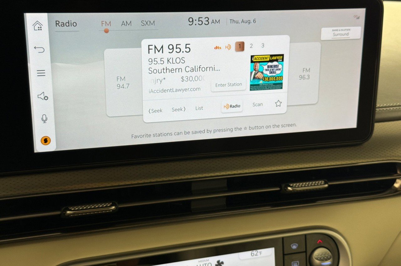 Used 2023 BLACK Genesis Performance image 17