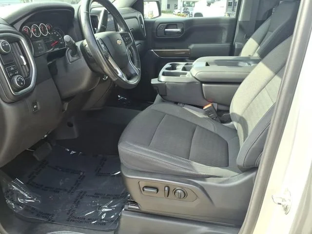 Used 2020 SILVER ICE METALLIC Chevrolet LT image 13