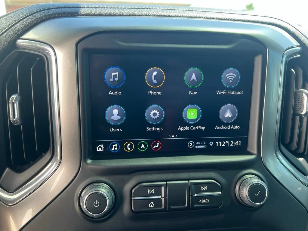 Used 2022 Summit White Chevrolet LTZ image 13