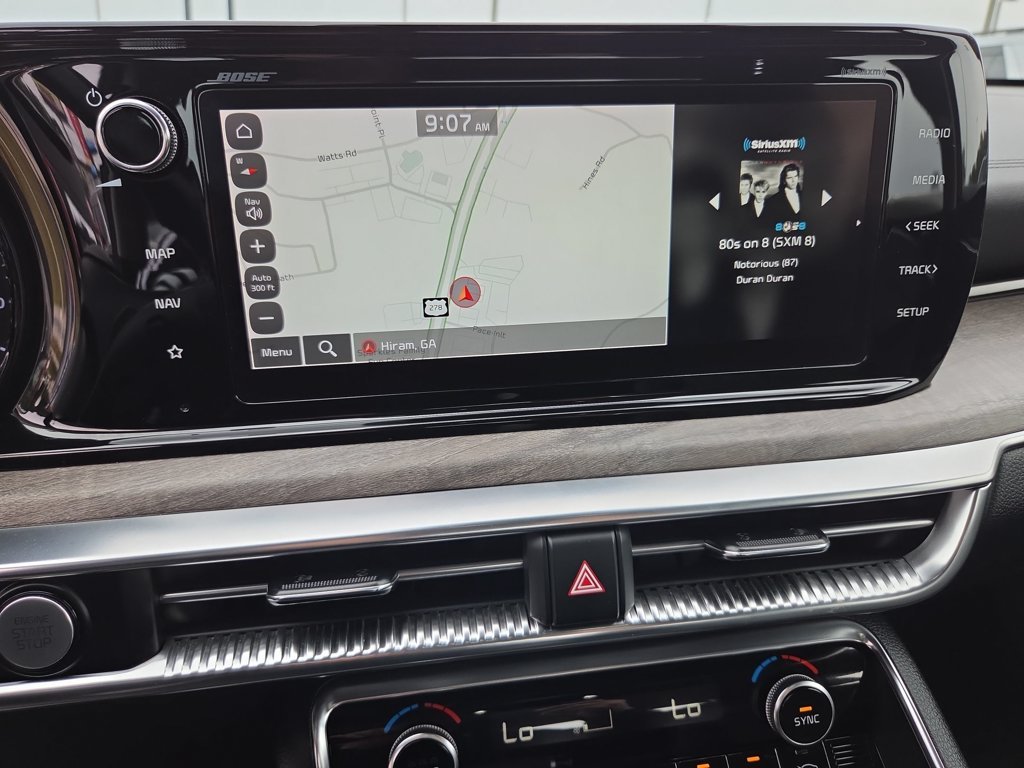 Used 2022 Passion Red Kia EX image 15