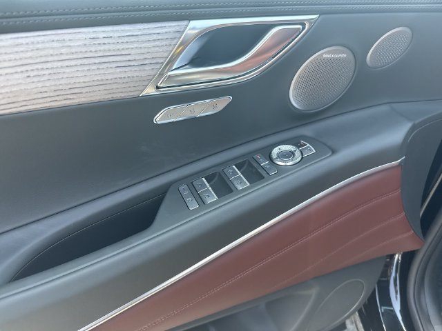 New 2026 Black Genesis 3.5T Prestige image 13