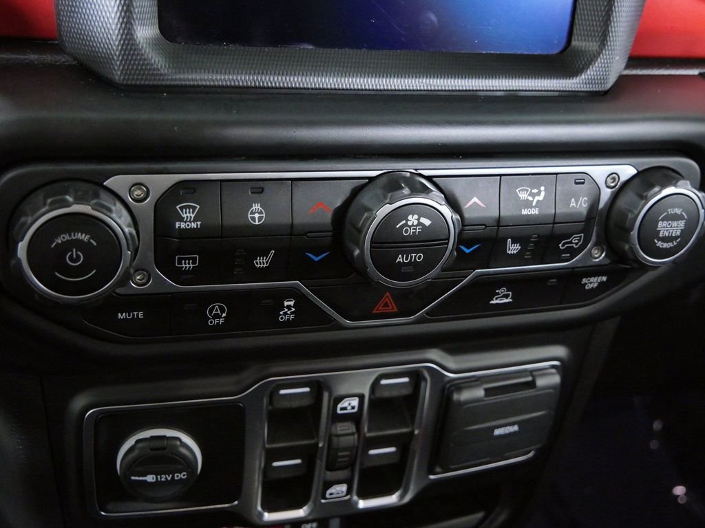 Used 2023 Gray Jeep Rubicon image 45