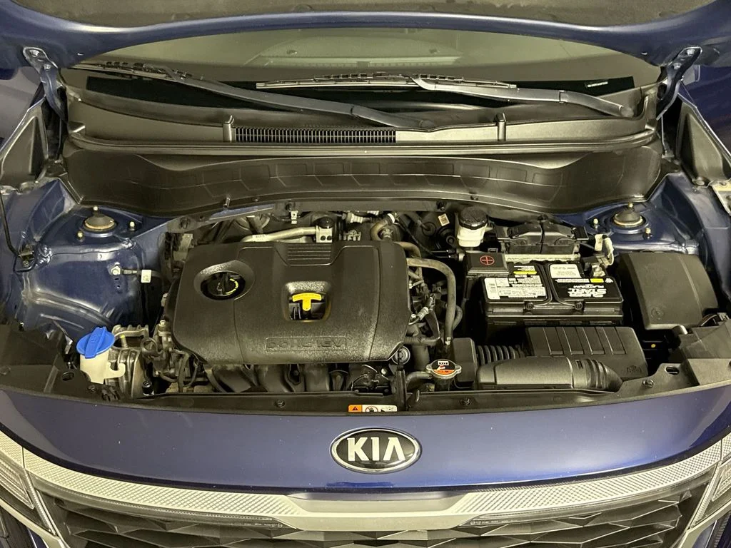 Used 2021 Blue Kia EX image 28