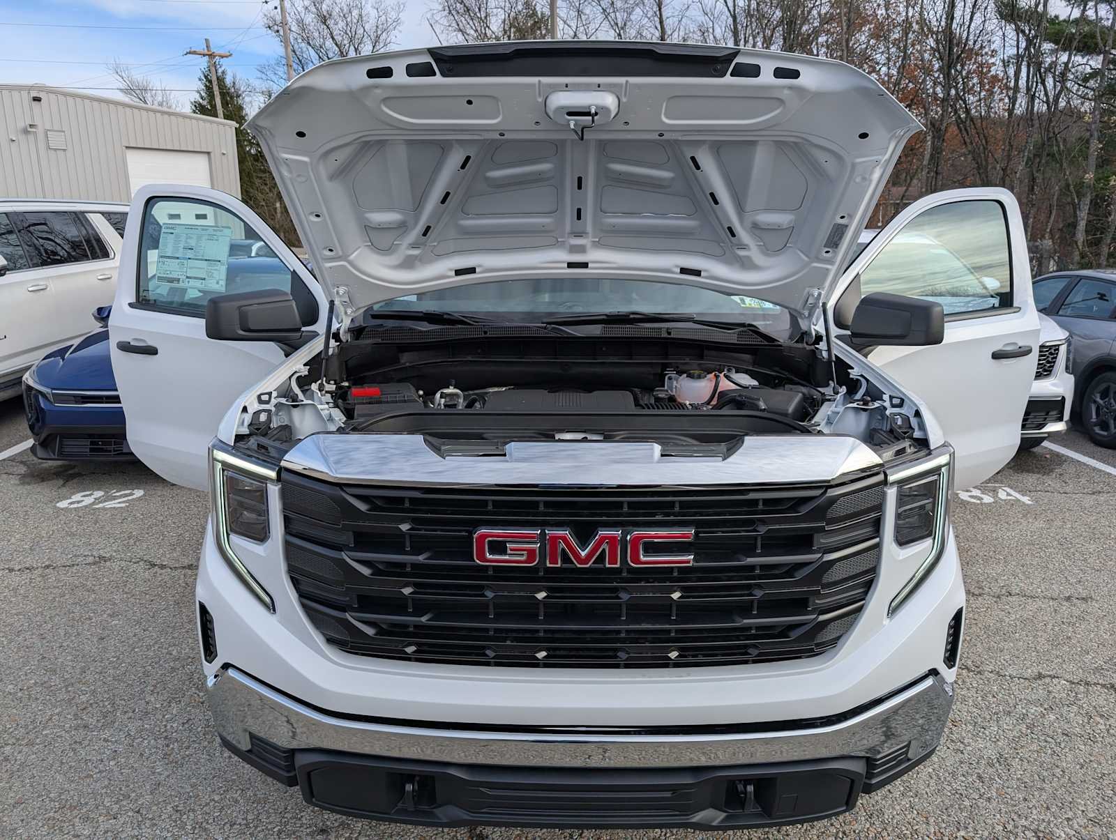 2026 GMC Sierra 1500 Pro - Photo 10