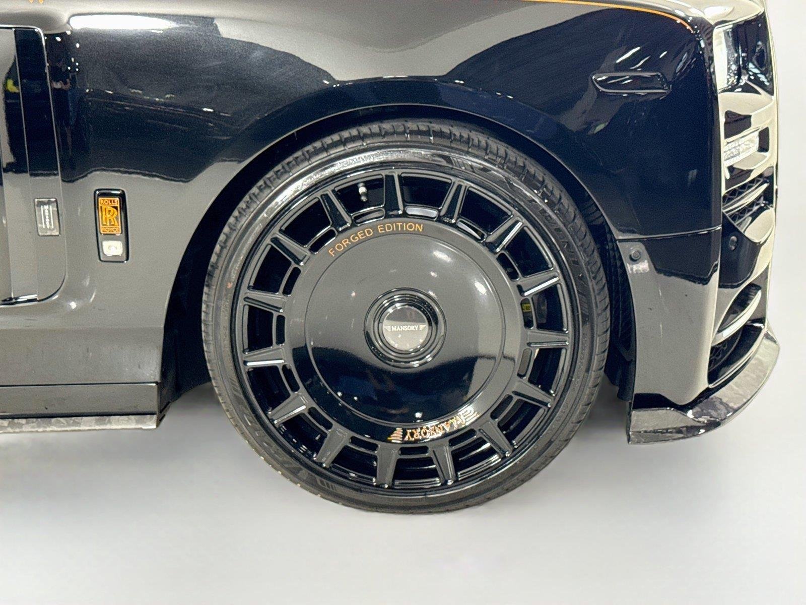 Used 2027 Black Diamond Rolls-Royce Sedan | Full Carbon Mansory Widebody image 52