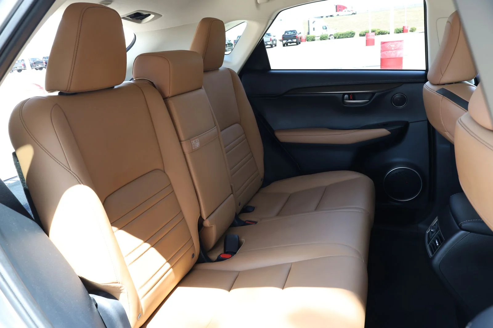 Used 2016 Silver Lexus 200t image 30
