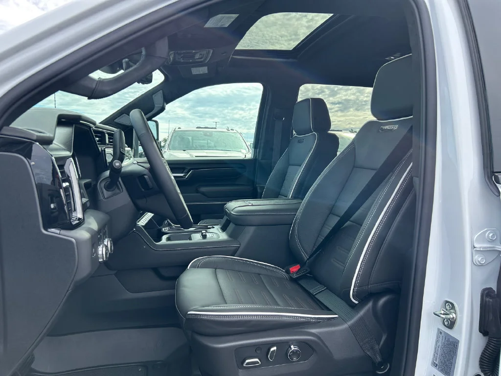 2026 GMC Sierra 2500HD AT4X - Photo 17