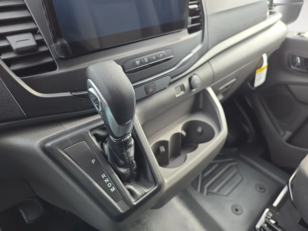 New 2026 Oxford White Ford Cargo Van image 15