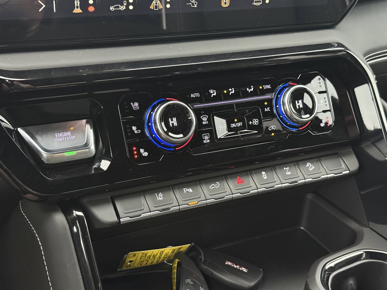 2026 GMC Sierra 2500HD AT4X - Photo 23