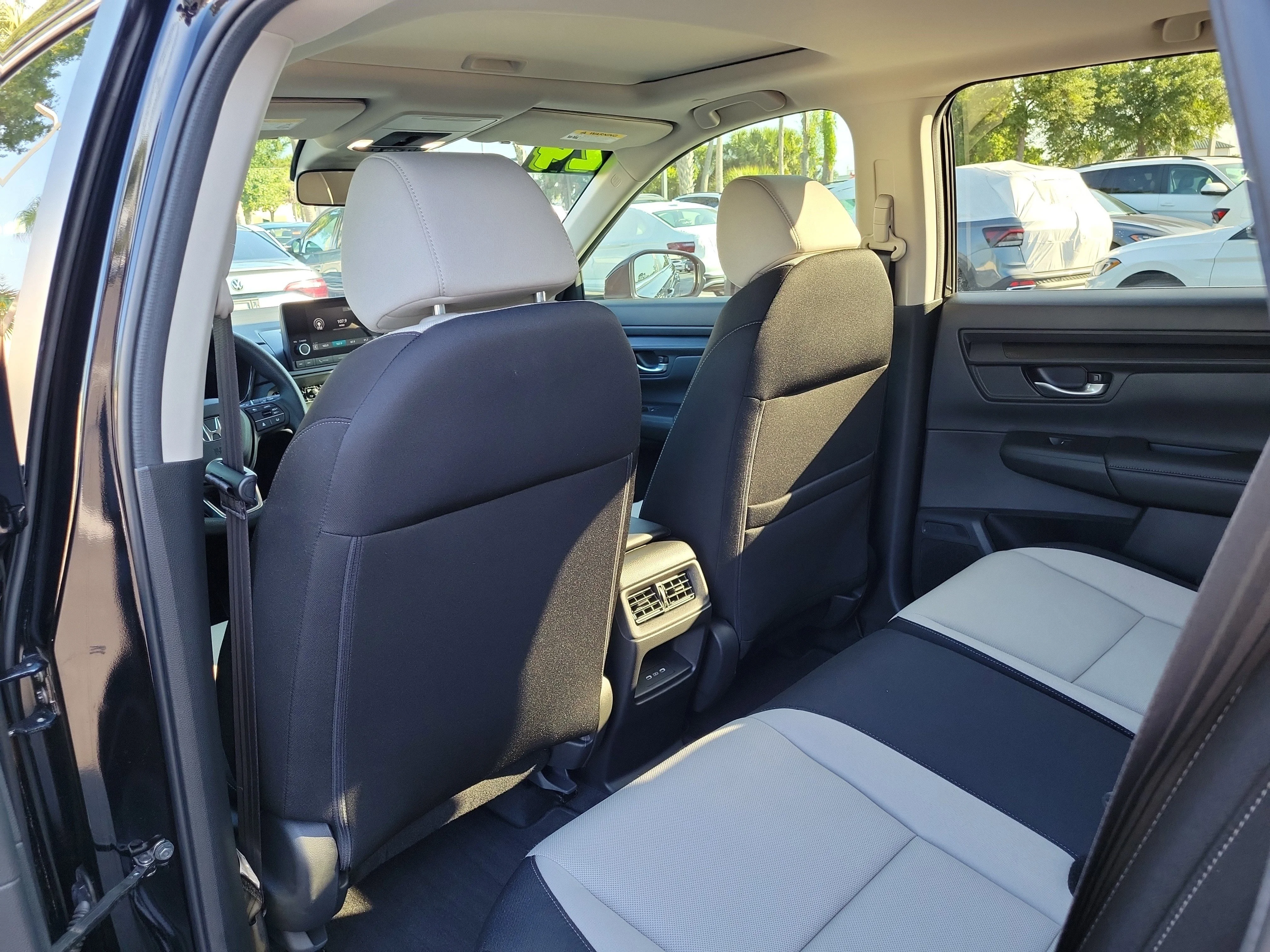 2024 Honda CR-V EX - Photo 13