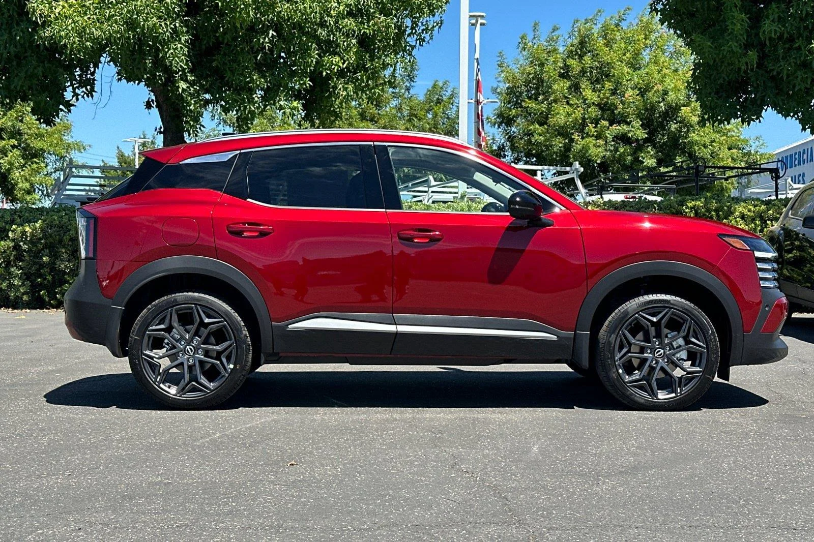 New 2026 Scarlet Ember Tintcoat Nissan SR image 2