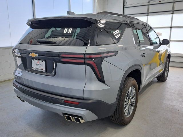2025 Chevrolet Traverse LT - Photo 6