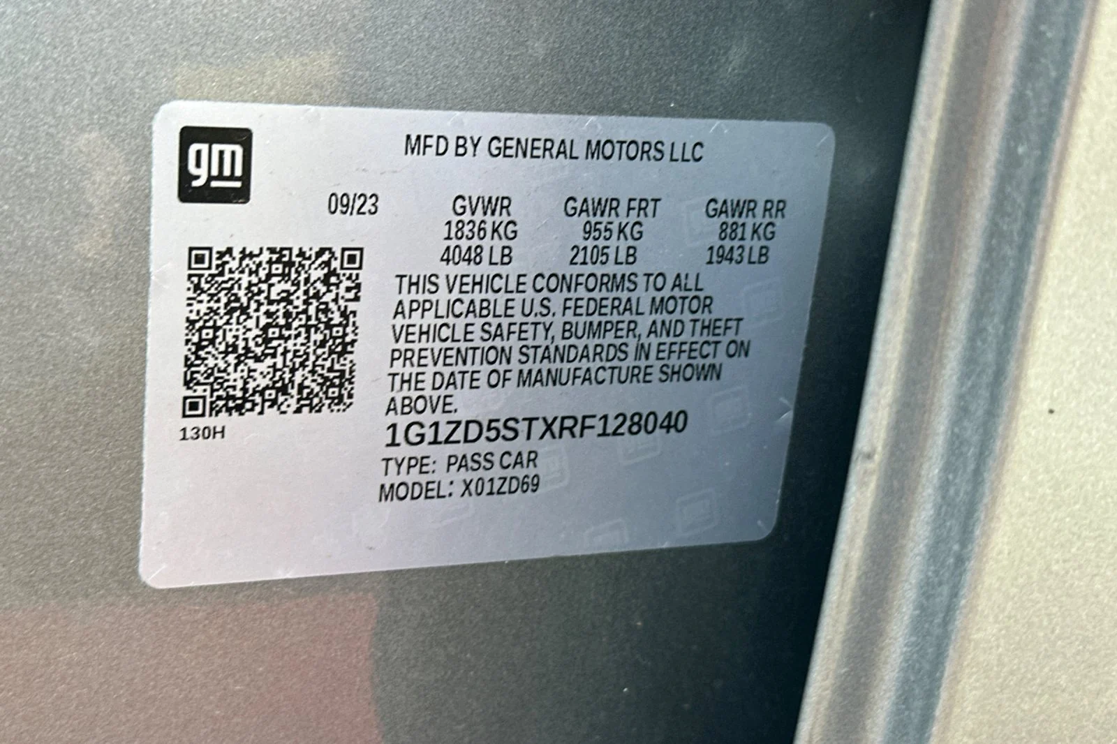 Used 2024 Sterling Gray Metallic Chevrolet LT image 29