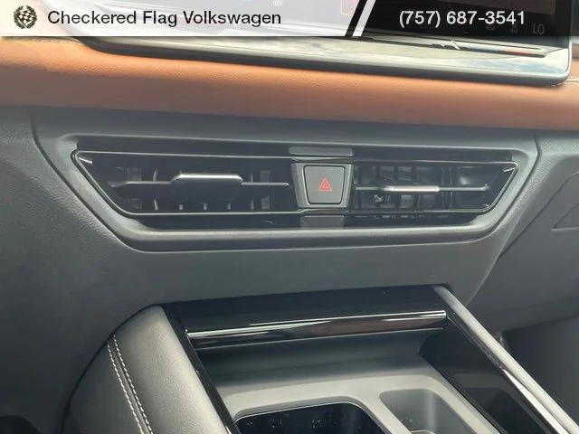 New 2026 White Volkswagen 2.0T SEL R-Line Turbo image 45