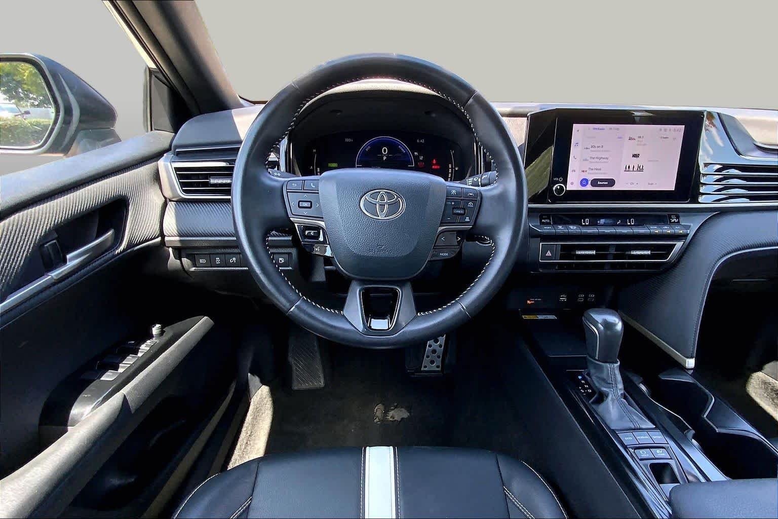 Pre-Owned 2025 Toyota Camry SE