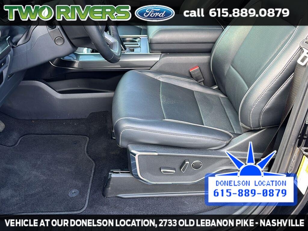 Used 2023 Agate Black Ford LARIAT image 24