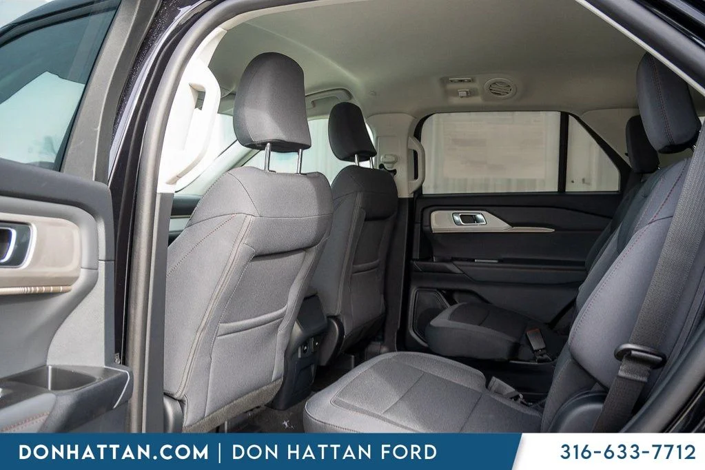 New 2026 Agate Black Metallic Ford Active image 18
