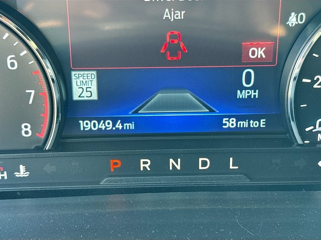 2023 Ford Explorer ST Line - Photo 12