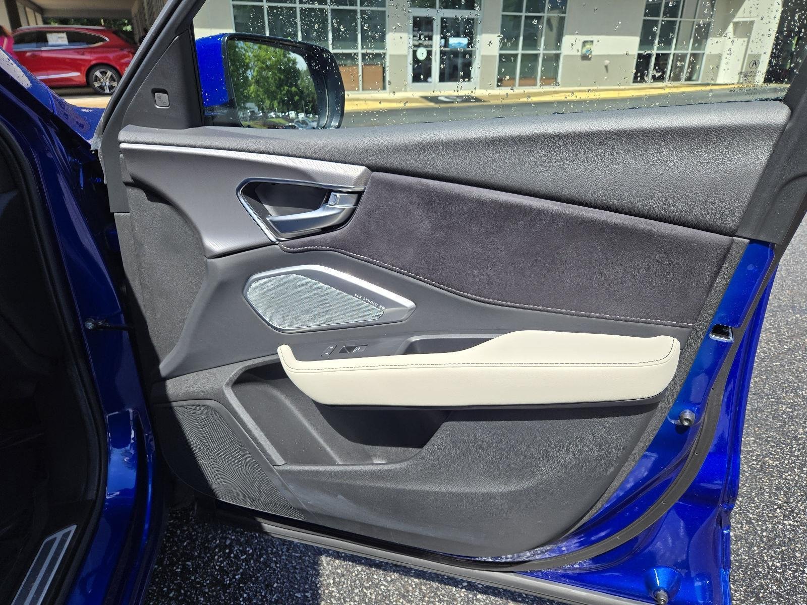 Used 2025 Apex Blue Pearl Acura w/A-Spec Package image 9