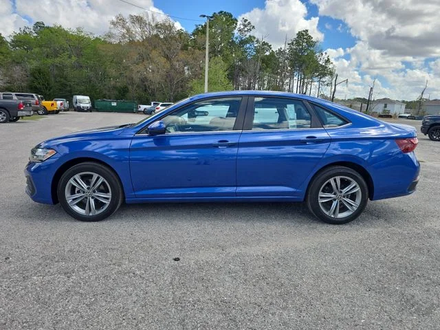 2024 Volkswagen Jetta SE - Photo 6
