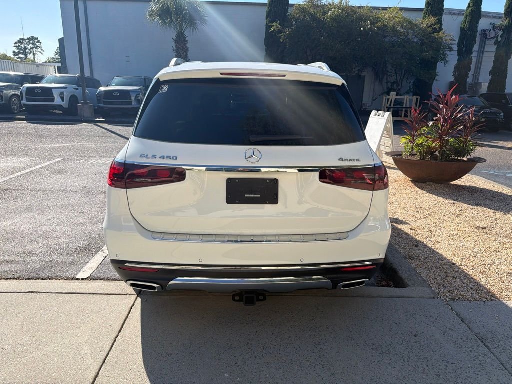 Certified Used 2026  Mercedes-Benz GLS 450 image 5