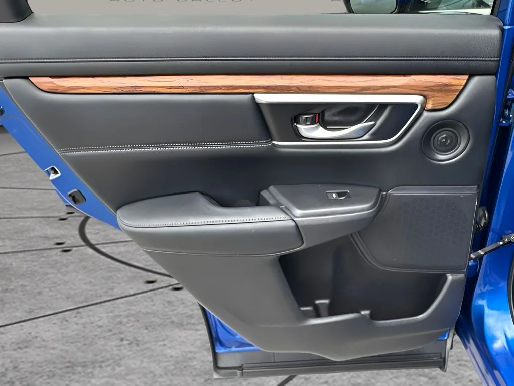 Used 2021 Blue Honda Touring image 30