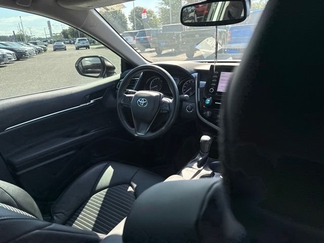 Used 2024 White Toyota SE image 21