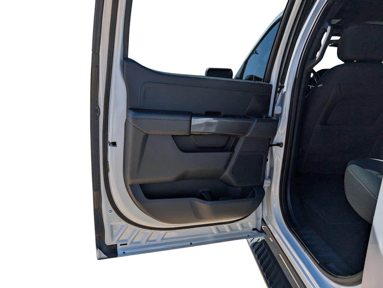 Used 2021 Space White Ford XLT image 19